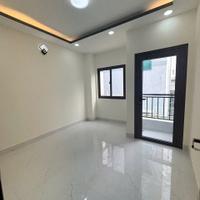 Nhà Dạ Nam ngay cầu Chữ Y 5p qua Q1, Giá : 6.15 Tỷ (T/L)