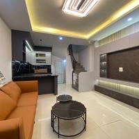 NHÀ ĐẸP HIẾM NGỌC THỤY – LONG BIÊN - Ô TÔ QUA CỔNG – FULL NỘI THẤT – KHU VIP DÂN TRÍ CAO - GIÁ