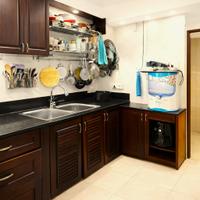 NHÀ HUỲNH VĂN BÁNH, 55M2  4 TẦNG, NGANG 4M, HẺM 4M, VÀI BƯỚC RA HẺM XE TẢI, KHU DÂN TRÍ