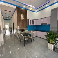 Bán nhà cấp 4 mới xây ở xã Mỹ Hạnh Bắc , Đức Hòa dt 175m2 full thổ ,3 pn , 2wc giá 1,99 tỷ