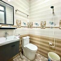 Bán nhà mt đường Nguyễn Văn Tuôi , thị trấn Bến Lức dt 116,5m2 , 2pn , 1wc giá giảm còn 4 tỷ