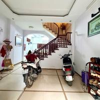 dương quảng hàm 45m x6 tầng 15,8 tỷ lô góc,ô tô đỗ cửa,ngõ thông