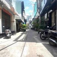 Nhà Đường Lạc Long Quân Phường 3 Quận 11 Cũ .(Cách mặt tiền ~50m).