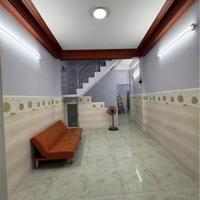 Nhà Đường Lạc Long Quân Phường 3 Quận 11 Cũ .(Cách mặt tiền ~50m).