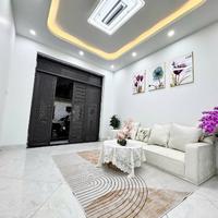 Bán nahf Khương Trung 2 thoáng, 6 tầng 8 ngủ, đủ nội thất chủ 9,9 tỷ