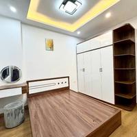 Bán nahf Khương Trung 2 thoáng, 6 tầng 8 ngủ, đủ nội thất chủ 9,9 tỷ