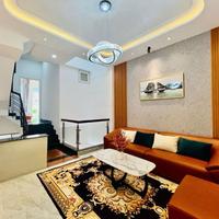 Bán nhà 3 tầng HXT đường Nguyễn Sỹ Sách 93m2(4.2*22) gần công viên vào ở ngay nhỉnh 5 tỷ