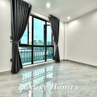 NHÀ 4 TẦNG HỒ SEN - LÊ CHÂN – XÂY MỚI ĐỘC LẬP – Ô TÔ ĐỖ SÁT NHÀ – 70M²