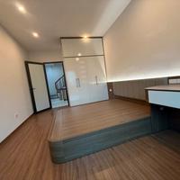 Bán nhà Liên Mạc 5 tầng xây mới ô tô ngõ nông – giáp Thượng Cát – Bắc Từ Liêm – nhỉnh 6 tỷ