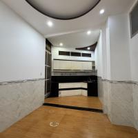 Bán nhà hẻm đường số 9, Trường Thọ,Thủ Đức, TP HCM. DT 80m2, cấp 4, SHR . Giá 5,05 tỷ.