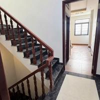 Bán nhà hẻm ngay chợ liên khu 5-6, Bình Hưng Hòa B dt 68m2 , 3 lầu , 4pn, 5wc giá 5,7 tỷ