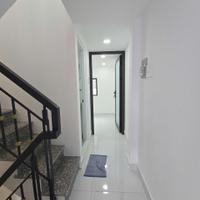 GIÁP CHỢ BÌNH LONG DTSD 50M2 3 TẦNG SHR CHỈ 2.65 TỶ