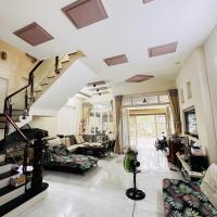 Bán nhà đường 102, Phường Tăng Nhơn Phú A, Q9, Thủ Đức, TP HCM. DT 84m2, 3 tầng, 4PN, sổ hồng, giá