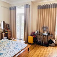 Bán nhà đường 102, Phường Tăng Nhơn Phú A, Q9, Thủ Đức, TP HCM. DT 84m2, 3 tầng, 4PN, sổ hồng, giá