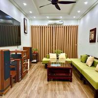 phố ngọc hà DT 48m x 5 tầng 18 tỷ.ô tô đỗ cửa,dân xây mới,ngõ thông