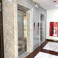 Cho Thuê Tòa Văn Phòng 9 Tầng MP Hàng Chuối. DT 230m2.MT 11m.Vị Trí Lô Góc. Giá 500tr/th