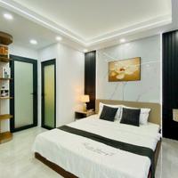 Chính chủ bán gấp nhà đẹp 3 tầng, hẻm ô tô thông,  nhà có thang máy ở đường Thống Nhất, GV, Gia