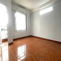 HẺM XE HƠI THÔNG LÂM THỊ HỐ - VÀI BƯỚC CHÂN RA ĐƯỜNG XE TẢI TRÁNH - NHÀ 3 TẦNG ĐÚC KIÊN CỐ VÀO Ở