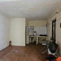 Cho thuê nhà dài hạn tại phố Thạch Cầu, giao thông tốt, oto dừng cửa