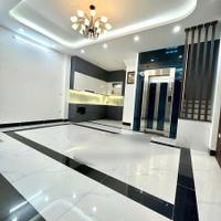 NHÀ PHÂN LÔ CẦU DIỄN 40M2X5 TẦNG, TẶNG FULL NỘI THẤT, Ở NGAY, SÁT GA METRO, 7.3 TỶ