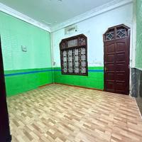 BÁN NHÀ NGÕ 1142 ĐÊ LA THÀNH BA ĐÌNH - NGÕ PHÂN LÔ Ô TÔ Ô TÔ TRÁNH KINH DOANH: 63M2 - 26.95 TỶ