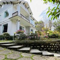 Cho thuê villa khu nghĩ dưỡng Nam Hồ Phường 11 Đà Lạt giá 35 triệu