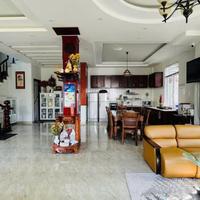 Cho thuê villa khu nghĩ dưỡng Nam Hồ Phường 11 Đà Lạt giá 35 triệu