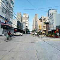 Bán nhà mặt tiền Trần Quang Khải – Khu phố Tây Nha Trang – 4 tầng gần biển