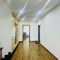 Bán nhà siêu đẹp mặt phố Bồ Đề- Lô Góc- View Hồ - 100m 7 tầng thang máy nhỉnh 29 tỷ(TL)