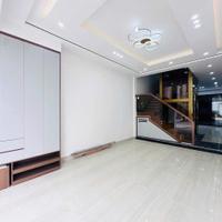 Nhà 5 tầng Thang Máy mới tinh - Vĩnh Niệm - 58m - Đường 12m - Hướng Tây Nam