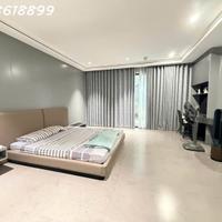 BÁN NHÀ NGUYỄN CHÍ THANH –100 M x 5 TẦNG, MT 5,5M – THANG MÁY – 2 MẶT THOÁNG- GARA