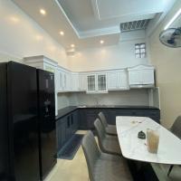 CĂN HIẾM KHU VỰC BỒ ĐỀ – 5 PN x 40m² × 5 tầng.