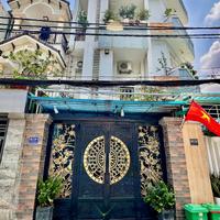 Cần Bán nhà 4 Tầng Trung tâm Quận 7, hẻm xe tải.