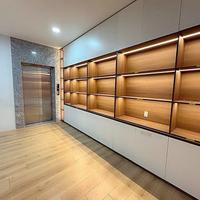 BÁN NHÀ 5 TẦNG THANG MÁY - XE HƠI NGỦ TRONG NHÀ Đ.BÊN VÂN ĐỒN, Q4 - NGANG HIẾM 5M NỞ HẬU 6,6M *