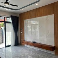 Bán gấp nhà mới 3 tầng hẻm 3,5m Liên Hoa – gần chợ Phường Tây