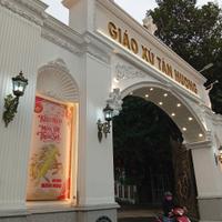 Bán nhà MTKD sầm uất ngày chợ Tân Hương, 4x17m, 5 tầng, 16 Tỷ