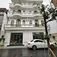 Nhà Khúc Thừa Dụ - 75m 4 tầng - ô.tô đỗ cửa - Đẹp như mớia