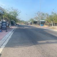 Bán 271m2 đất 2 mặt tiền Nguyễn Du, Tân Phước, LaGi giá mềm gần Biển